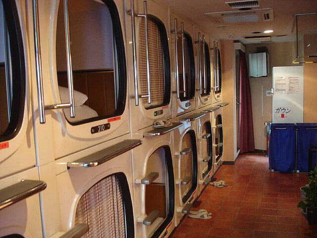 Capsule Hotel en Tokyo