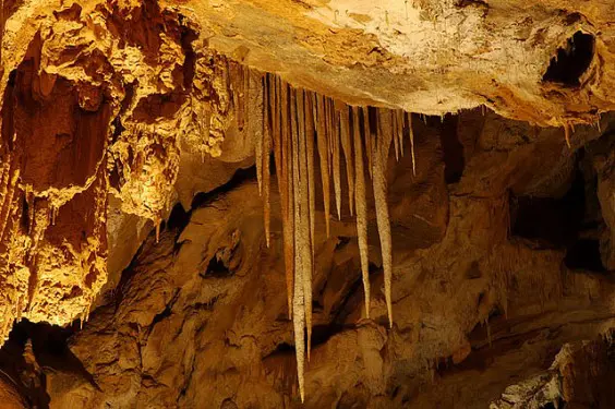 cueva de Arrikrutz