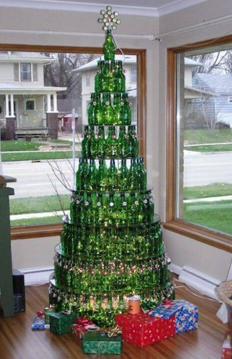arbol de botellas de cristal