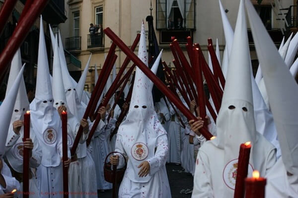 Semana Santa Sevilla nazarenos
