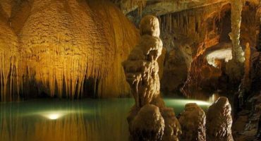 Descubre las cuevas más sorprendentes del planeta