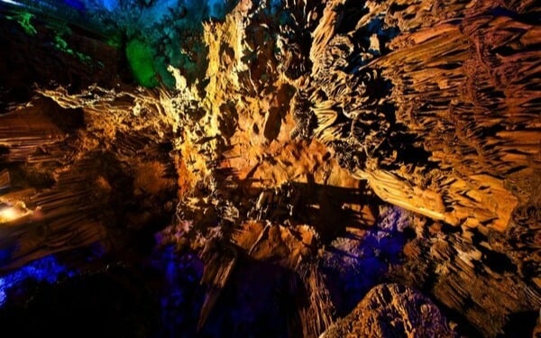 Red Flute Cave 1