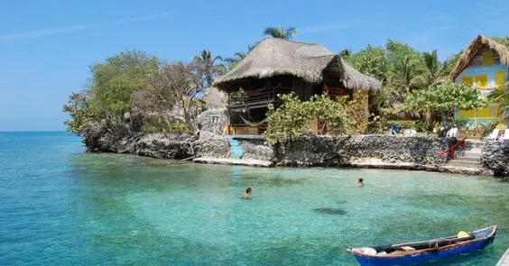 HotelIsladelPirata