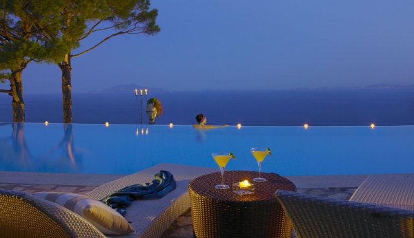 Piscinas Infinitas. Hotel Caesar Augusta, Capri Italia