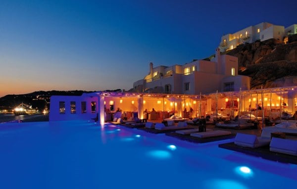 Piscinas Infinitas. Hotel Cavotagoo. Mikonos, Grecia