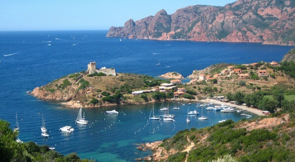 Bahia de Girolata, Córcega