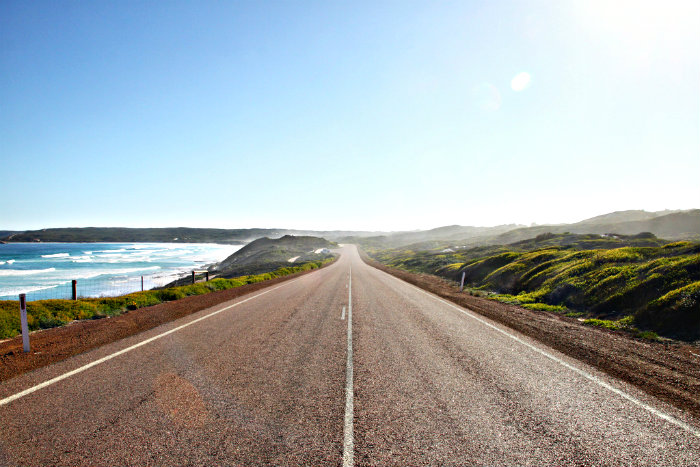 15 carreteras panorámicas para un road trip. vistas de una carretera de australia