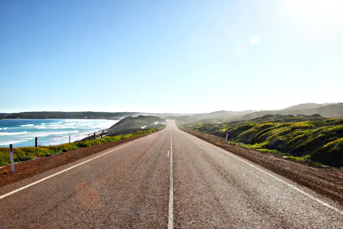 15 carreteras panorámicas para un road trip. vistas de una carretera de australia