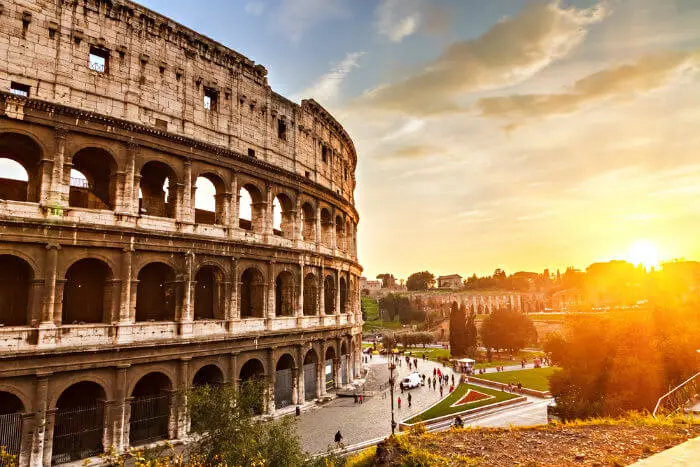 coliseo roma atardecer