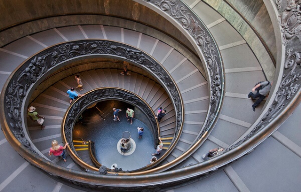 Escalera de los Museos Vaticanos