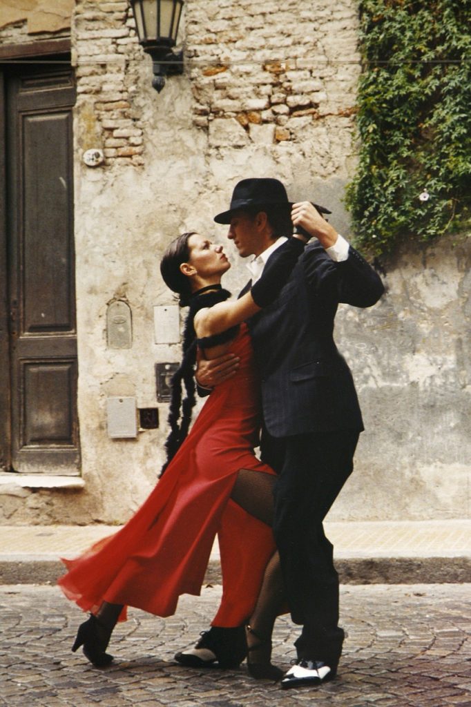 14 lugares perfectos para besar a tu pareja en San Valentín. Tango Buenos Aires