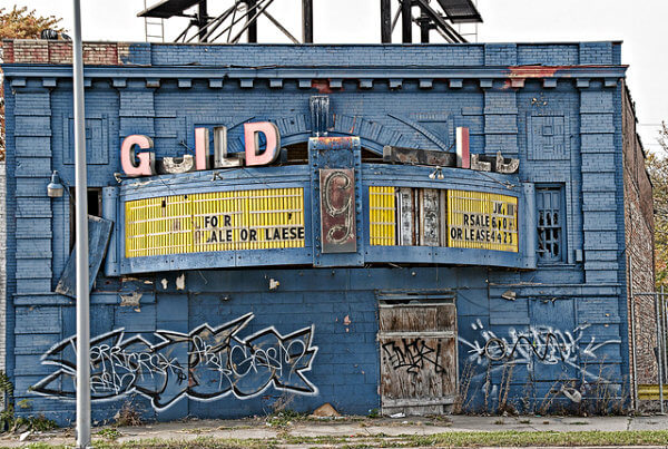 cine abandonado detroit
