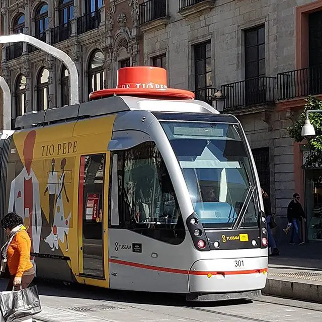 metro sevilla feria
