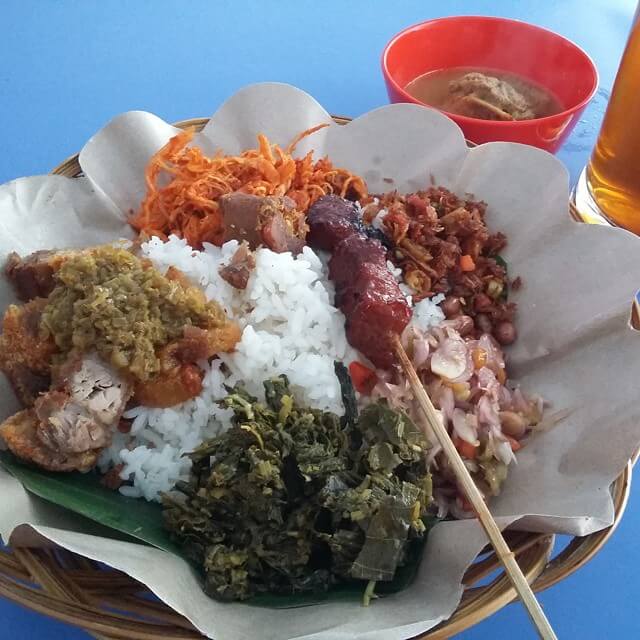 nasi campur en bali