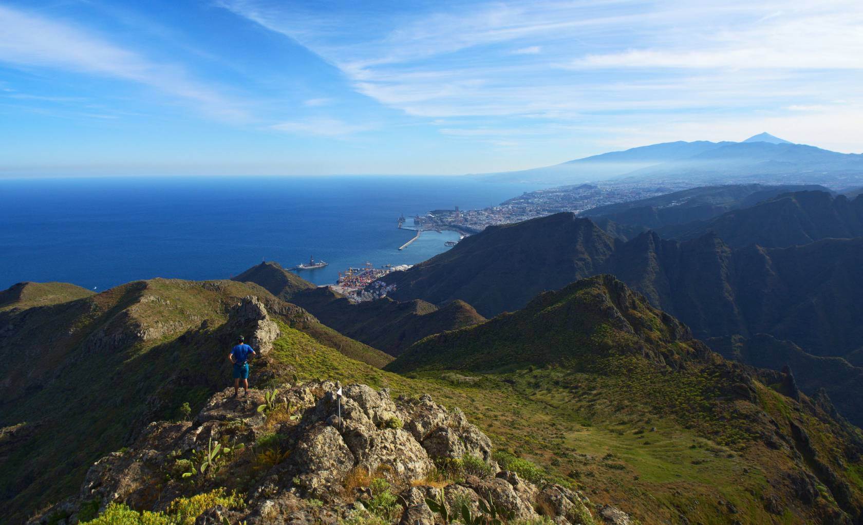 11 cosas que visitar en Tenerife. Bahía de santa cruz de tenerife