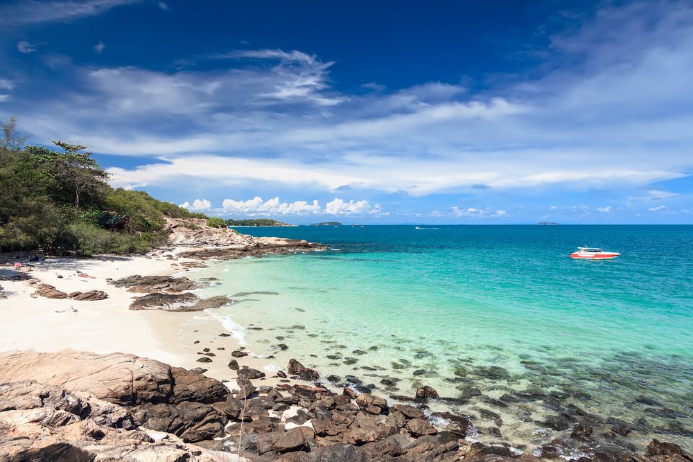 Playa paradisíaca en la isla de Koh Samset, Tailandia