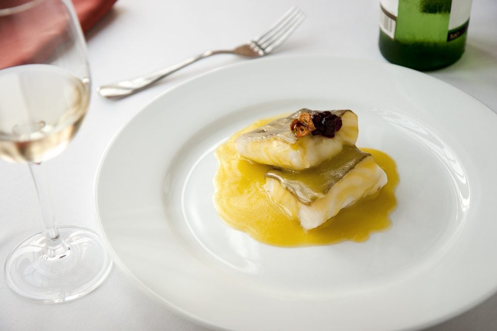 Bacalao al pil pil , cocina típica española