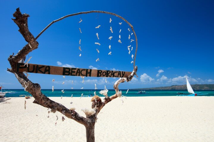 Playa Puka Beach en Filipinas