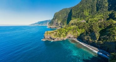 9 razones para pasar tus próximas vacaciones en Madeira