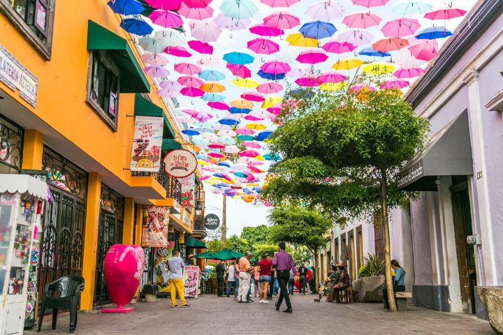 calles de tlaquepaque