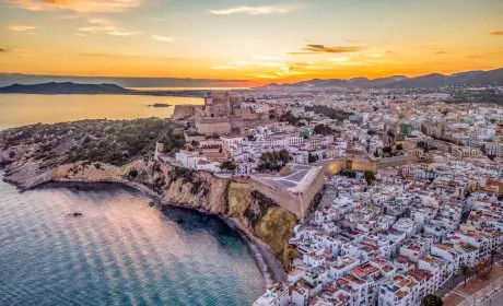 Leer más sobre dónde alojarse en Ibiza