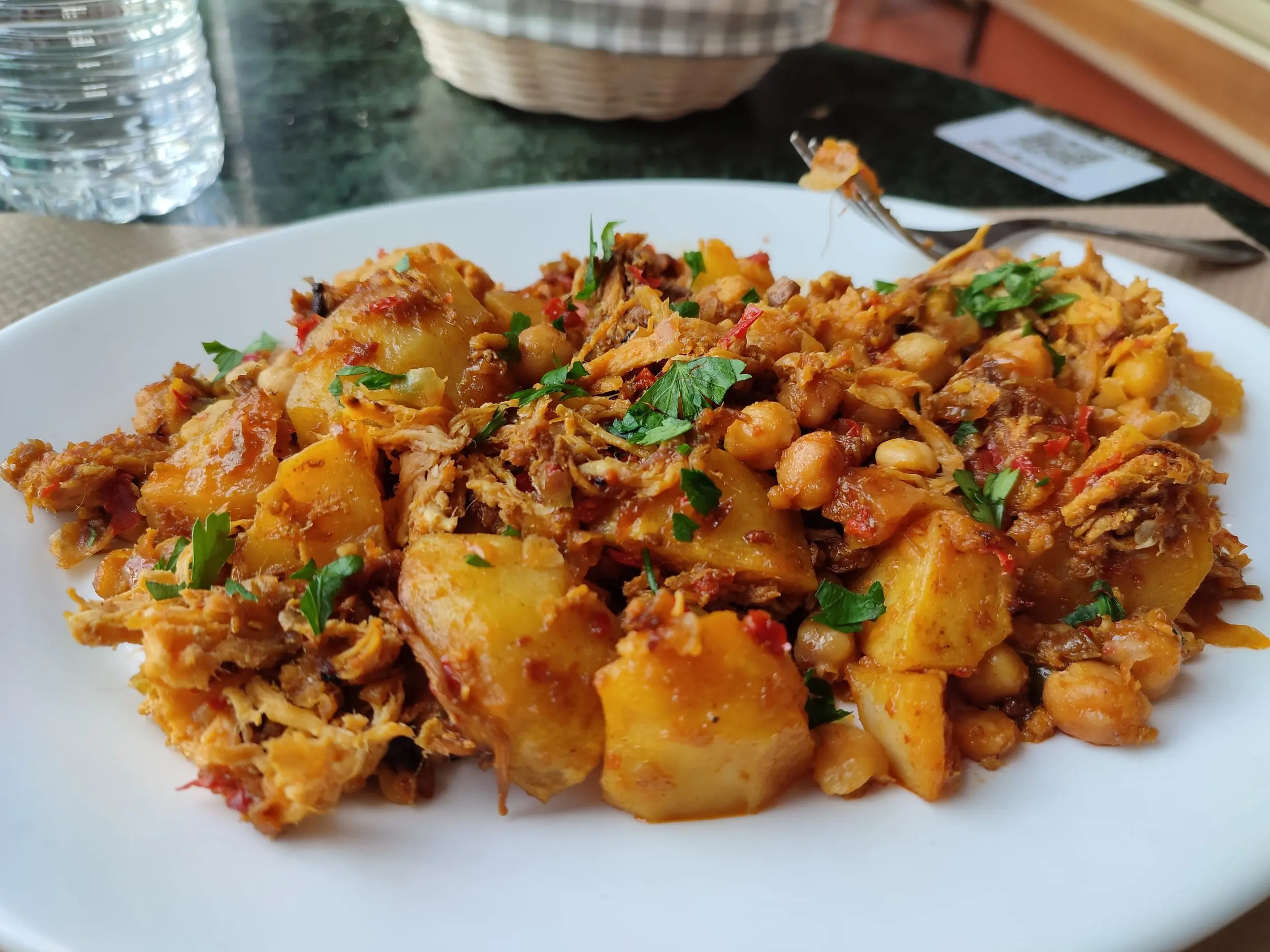 Puchero típico de Tenerife y ropa vieja