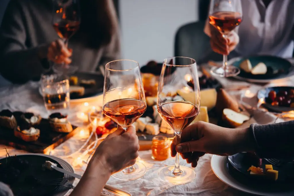Descubre los mejores restaurantBCNes de Menorca