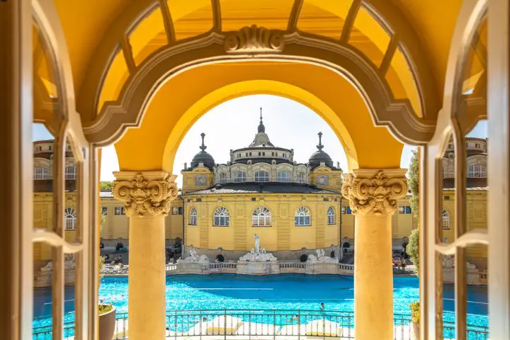 balenario en Budapest