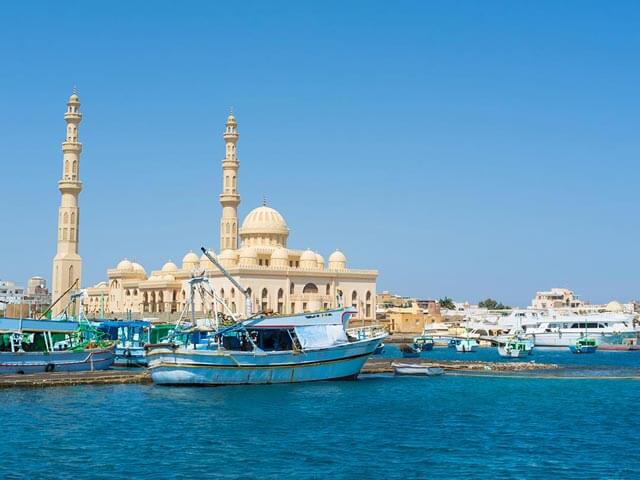 Reserva tu vuelo + hotel en Hurghada con eDreams.es