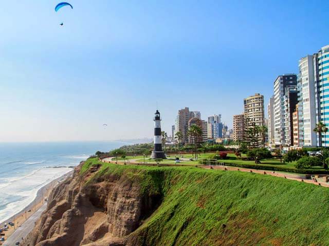 Reserva tu vuelo a Lima con eDreams