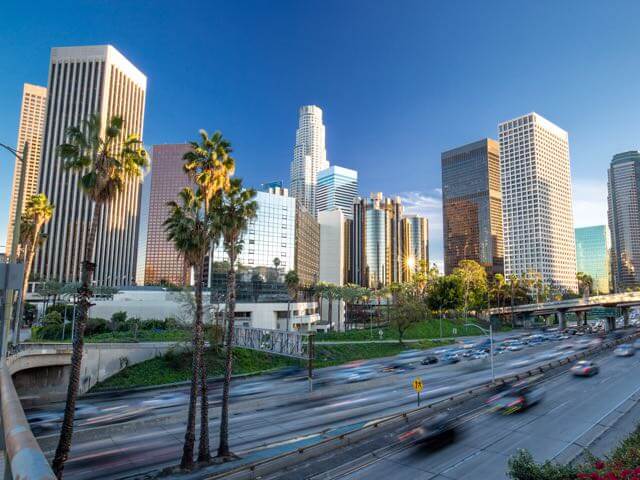 Reserva tu vuelo + hotel en Los Ángeles con eDreams.es