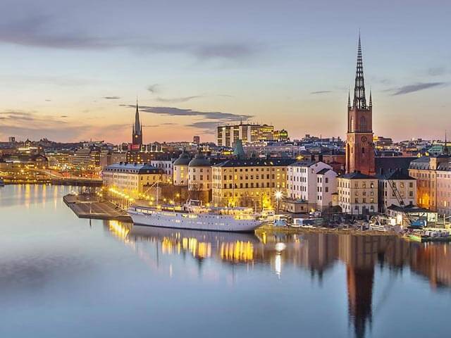 Reserva tu vuelo a Estocolmo con eDreams