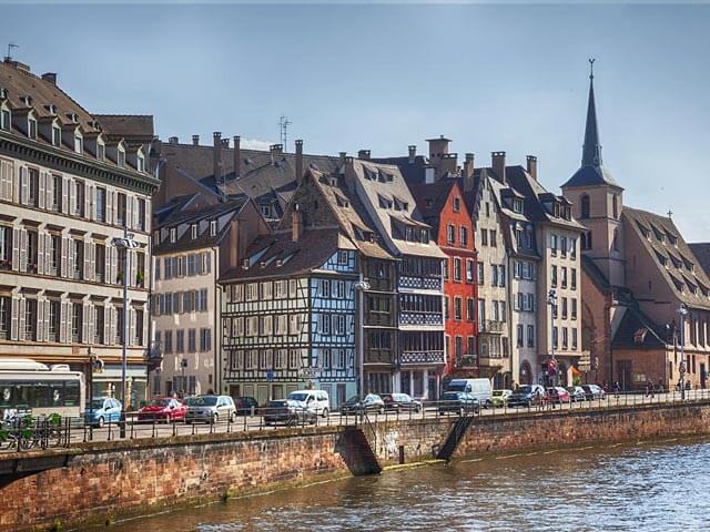 Reserva tu vuelo + hotel en Estrasburgo con eDreams.es