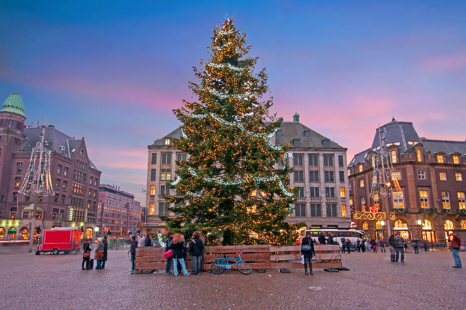 Los mejores destinos para tus vacaciones de Navidad y fin de año 2025